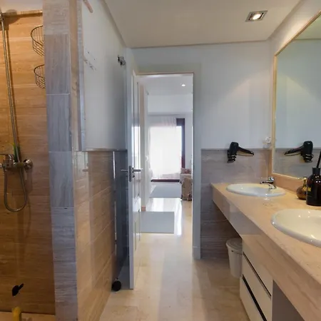 Incredible House With Magnificent Sea Views And Private Garden In Benahavis * Εστεπόνα