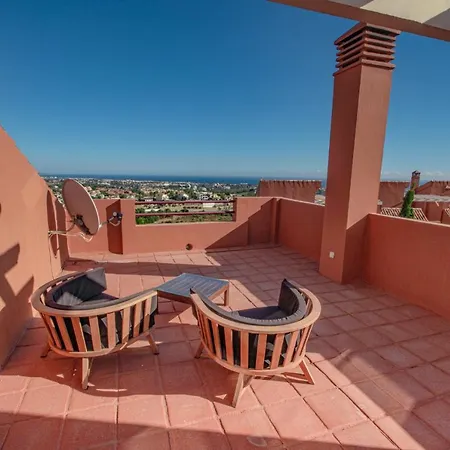 Incredible House With Magnificent Sea Views And Private Garden In Benahavis *